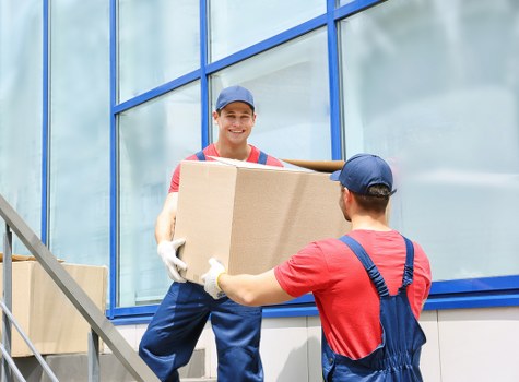 Secure storage and transport options for Westminster flat removals